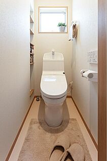 ＜LIXIL＞べーシアシャワートイレ