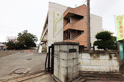 町立旭小学校 約320m～440m(徒歩4分～6分)