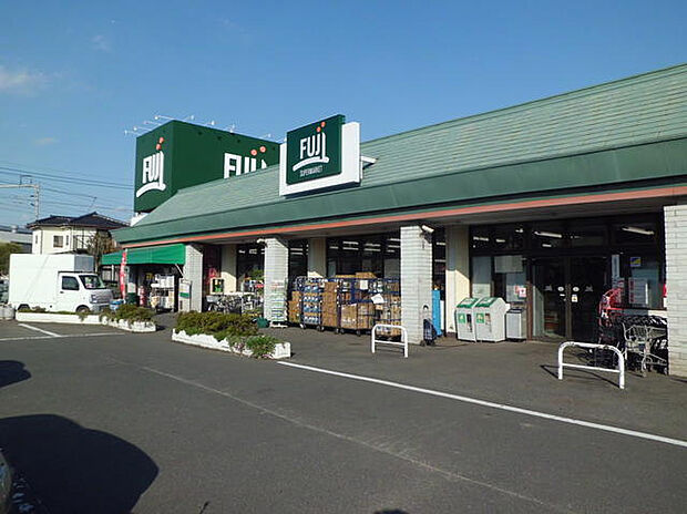 Fuji倉見店