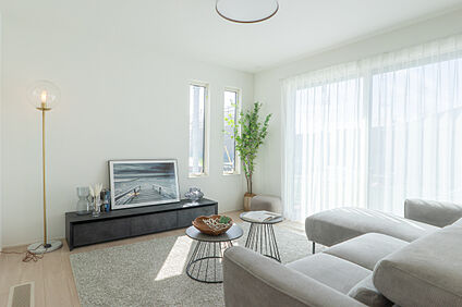 【LIFE PARK 豊田高町ヒルズ・No.17号棟】