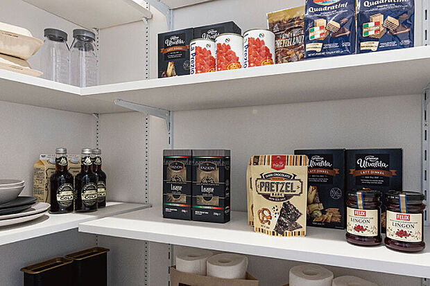 【【パントリー】】食材のストックなどを収納しておくことができるパントリーを設けました。整頓されたキッチンでお料理もはかどります。※画像はイメージです。※号棟により採用状況が異なります。