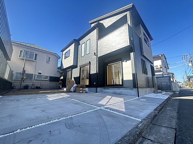 小田急小田原線「小田急相模原」駅まで徒歩17分、田園都市線「中央林間」駅まで徒歩19分の好立地住宅◎