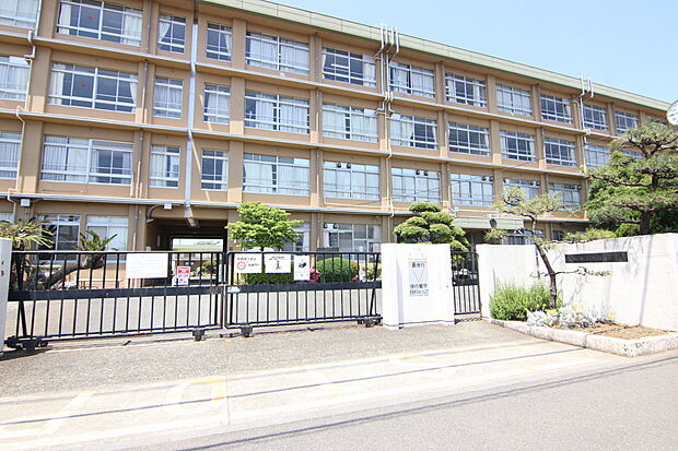 平塚市立大住中学校 約(約2,400m)