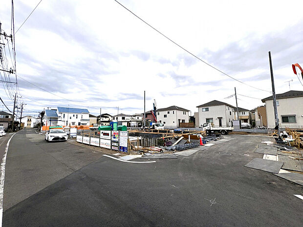 外観　敷地面積40坪～！駐車スペース2～3台あり！主寝室可変型プラン採用！！