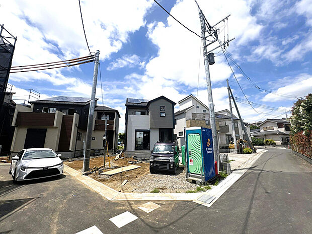 【外観】敷地面積38坪～！駐車スペース2台あり！主寝室可変型プラン採用！！