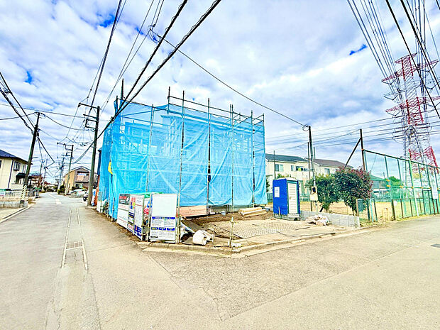 前面道路含む現地写真　