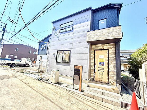 【前面道路含む現地写真】JR相模線「北茅ヶ崎」駅まで徒歩17分