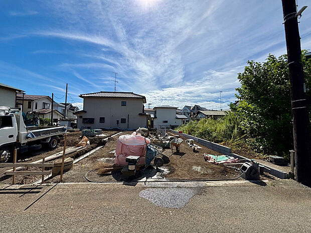 販売現地　