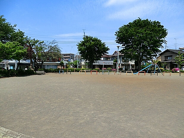 緑ヶ丘公園（約401m）