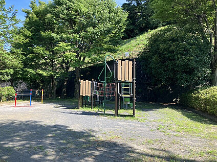 北野台けんぼく公園 151m
