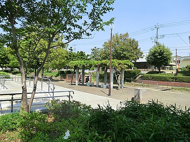 東大宮親水公園（約104m）