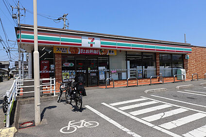 セブンイレブン川越砂店 193m