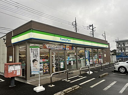 ファミリーマート川越伊勢原店 504m