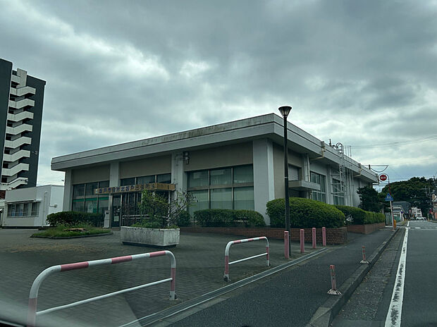 坂戸市役所北坂戸出張所（約850m）