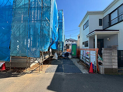 前面道路含む現地土地写真