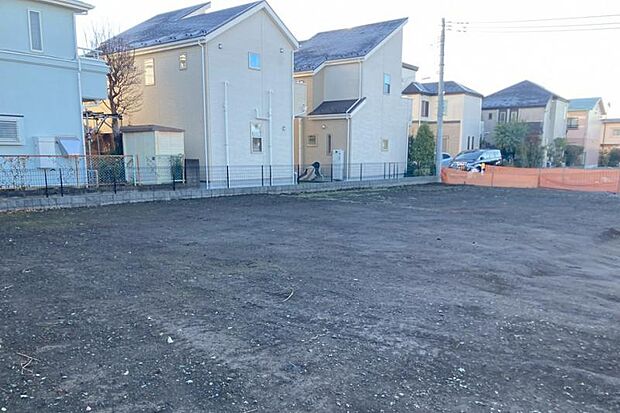 A街区土地全景3(撮影_2025年12月)A街区は全4区画。※販売済区画を含む場合がございます。最新の販売状況は区画図等をご参照下さい。