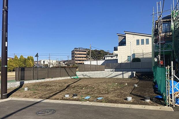 No.8_土地1(撮影_2026年3月)分譲地内の奥まったプライベート感のある区画です。