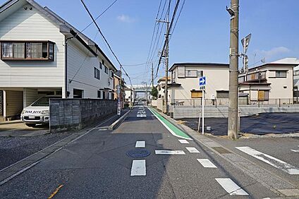 前面道路 （撮影_2024年5月）