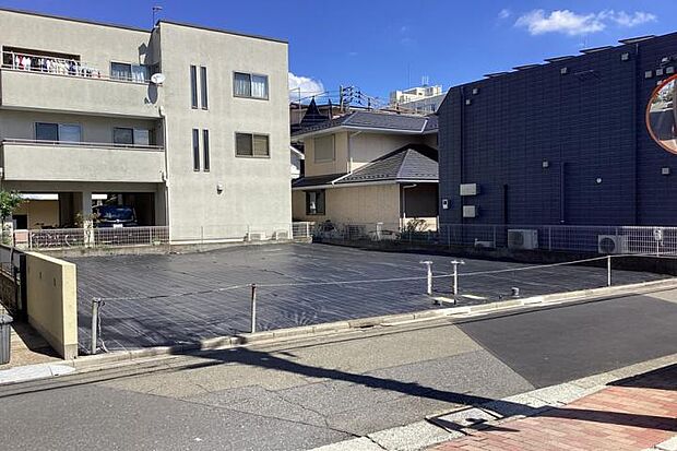 【土地全景2】(撮影_2024年8月)※販売済区画を含む場合がございます。最新の販売状況は区画図等をご参照下さい。105平方メートルの整形地。フリープランでご希望の間取りをご提案致します。