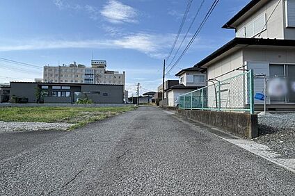 前面道路2（撮影_2026年7月）