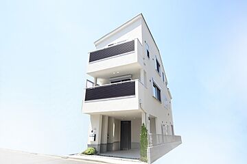 Luxsis 赤羽 Vol.9 外観