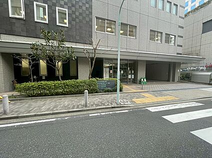 新橋保育園　 約400m(徒歩5分)
