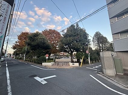 赤松公園 480m(徒歩6分)