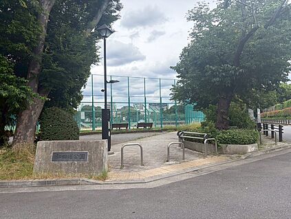 和田堀公園 約800m(徒歩10分)