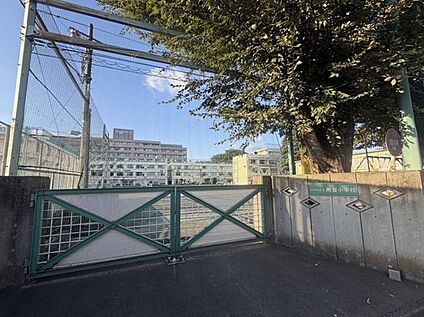 用賀小学校 約1120ｍ(徒歩14分)