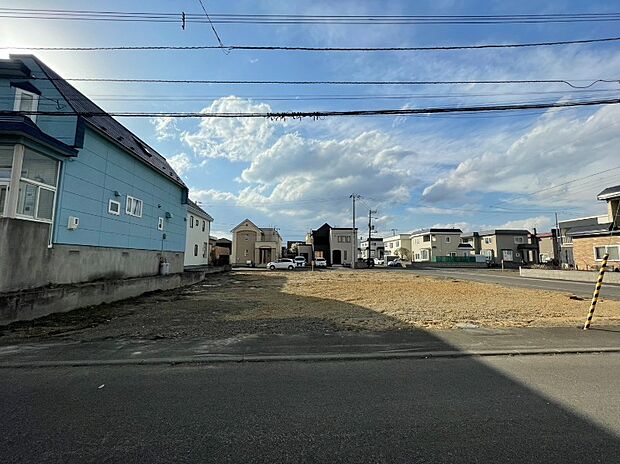 【現地写真】
2駅2路線利用可能、毎日の通勤通学やお出掛けにも便利。暮らしやすさを実感できる立地です。
(2026年4月撮影）