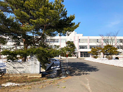 大曲小学校 1200ｍ(徒歩15分)