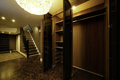 【ホール/収納】