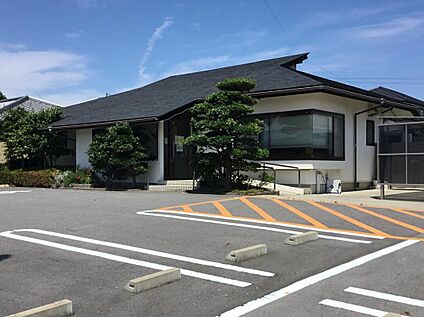 志賀医院 約540～590m(徒歩7～8分)