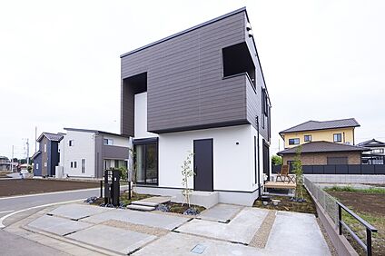 モデルハウス１号棟