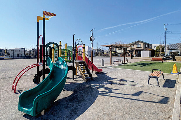 水深南公園（現地より徒歩4分）