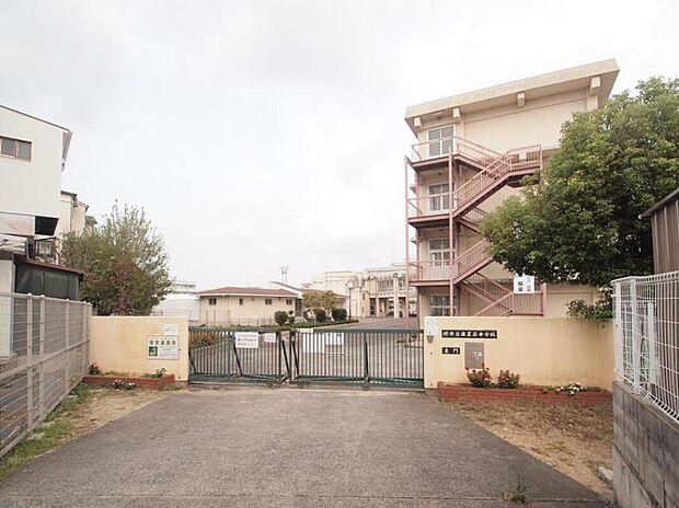 堺市立日置荘中学校