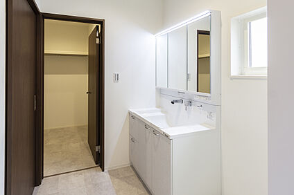 【1階洗面脱衣室/A号地】