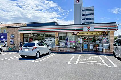セブンイレブン 土浦市民会館前店 470m