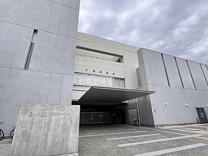 杉並区立井草中学校 1550m