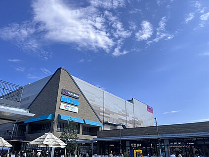 平井歯科医院 360m