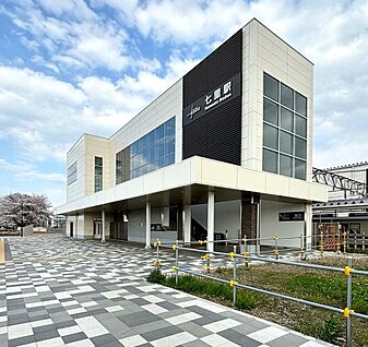 東武アーバンパークライン七里駅 1000ｍ