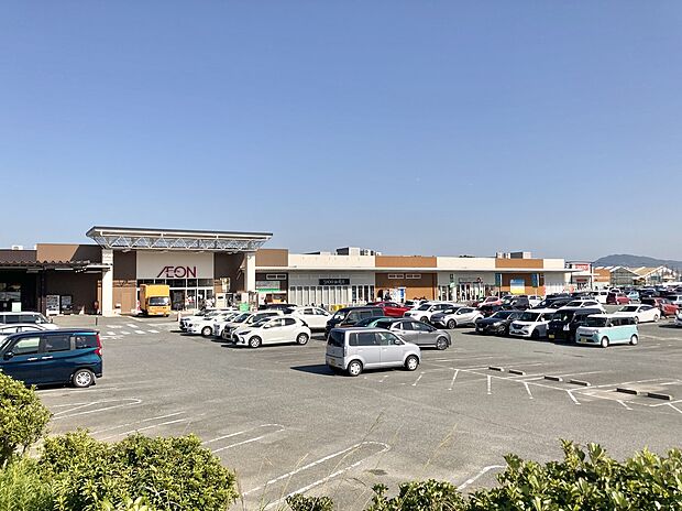 イオン糸島ショッピングセンター（約750m）