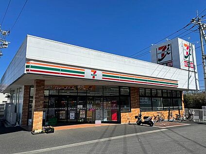 セブンイレブン 八千代台北店 677m(-)