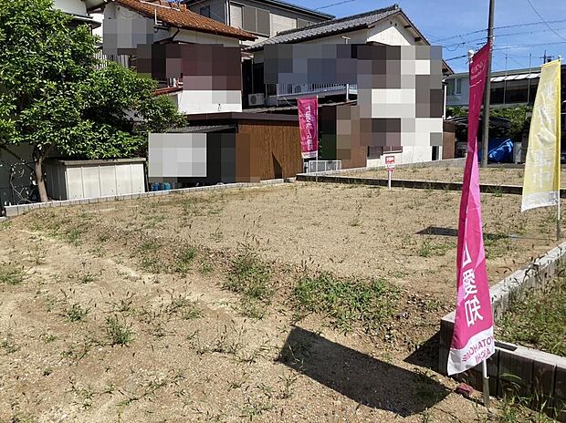 【 現地写真(1号地) 】150.52m2(約45.5坪)のゆとりある敷地。広さを活かした自由度の高いプランニングが可能で、駐車スペースやお庭も確保しやすく、ゆとりある暮らしを叶えます。