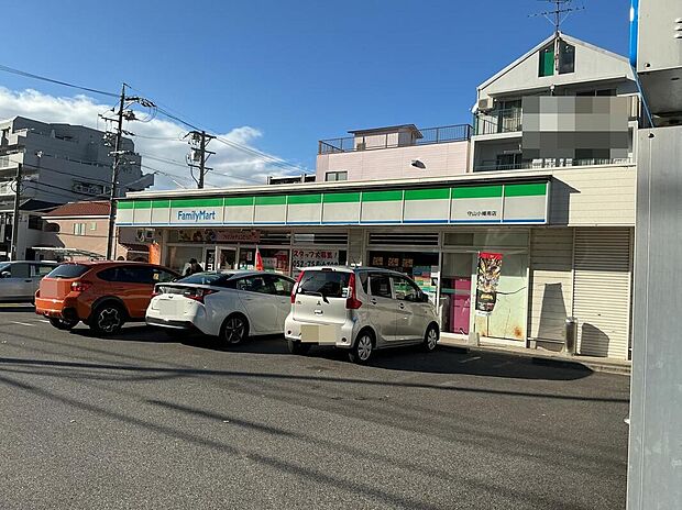 ファミリーマート守山小幡南店(約827m)