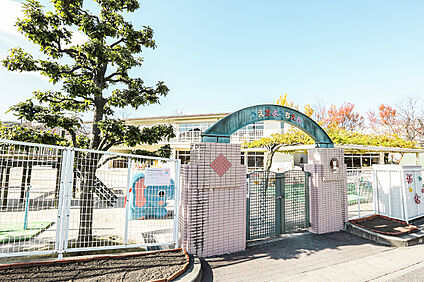 植田幼稚園 約960～980m(徒歩約12～13分)