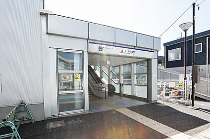 リニモ「杁ケ池公園」駅 約3560～3570m(自転車約15分)
