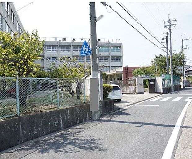 東大阪市立玉串小学校