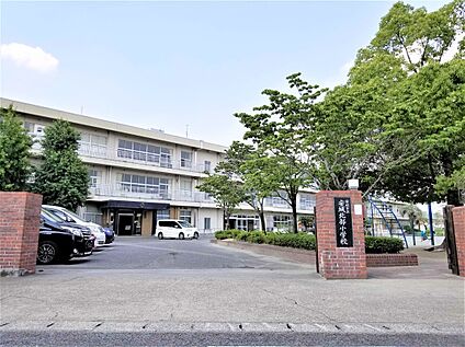 安城市立安城北部小学校 約1,100m(徒歩約14分)