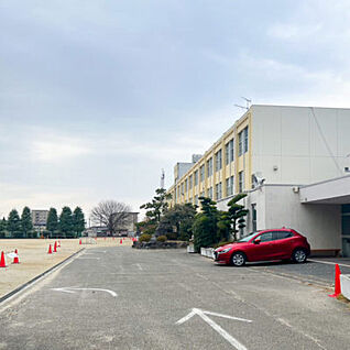 江南市立古知野南小学校 950m(徒歩12分)